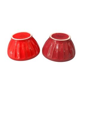 2 Anthropologie BISCUIT 5.5 Latte Bowls Reds Portugal Soup Cereal Biscuit Kitsch